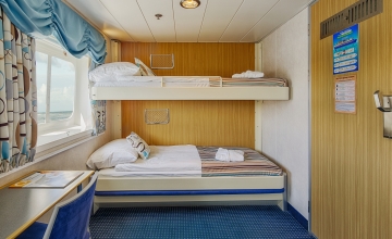 Ocean Nova - Upper (Lower Berth)