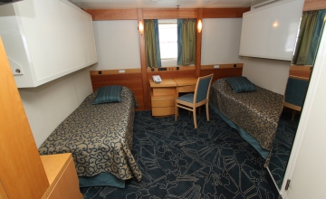 Upper Deck Double