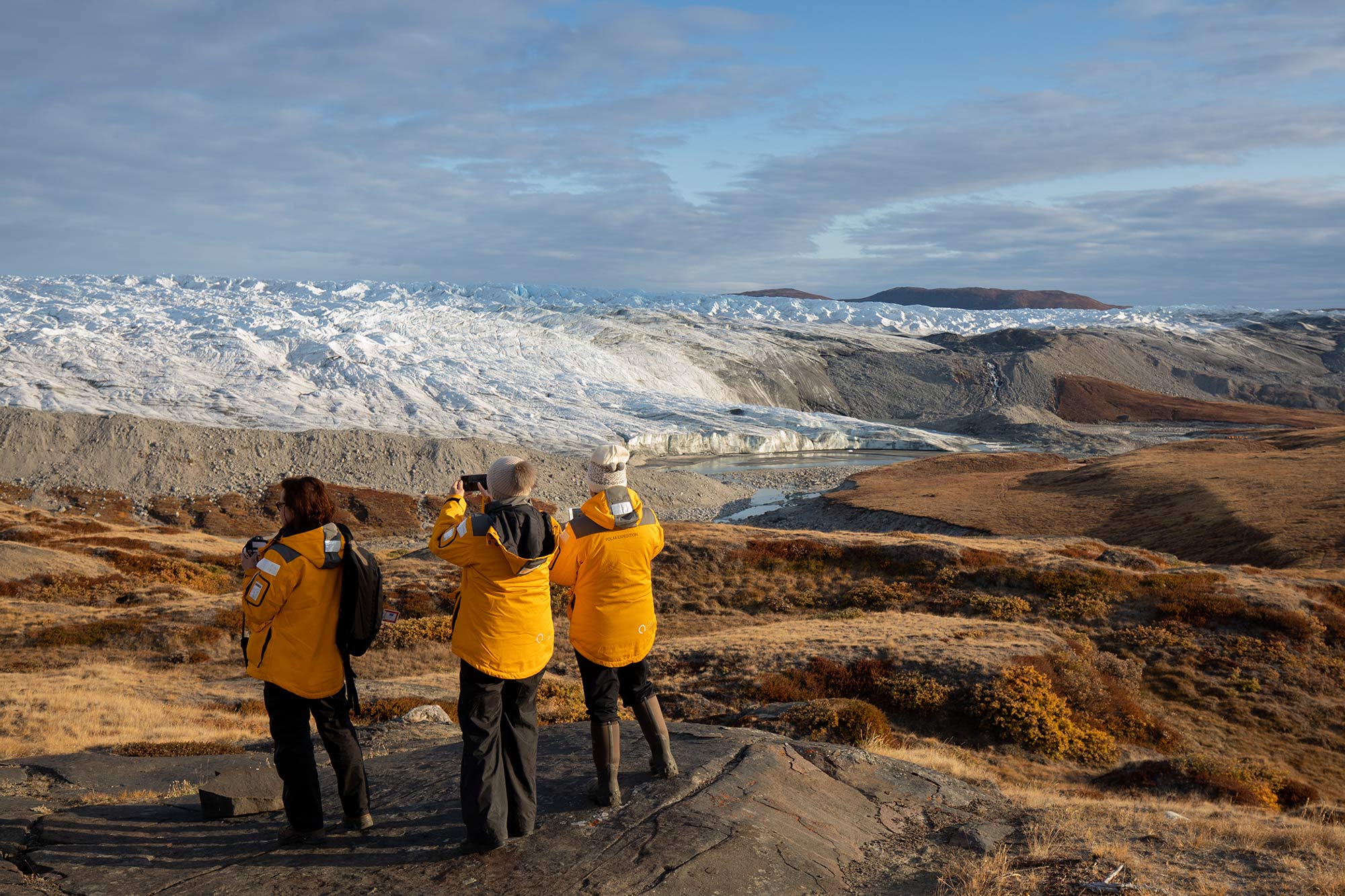 Passengers enjoying the Arctic Landscape